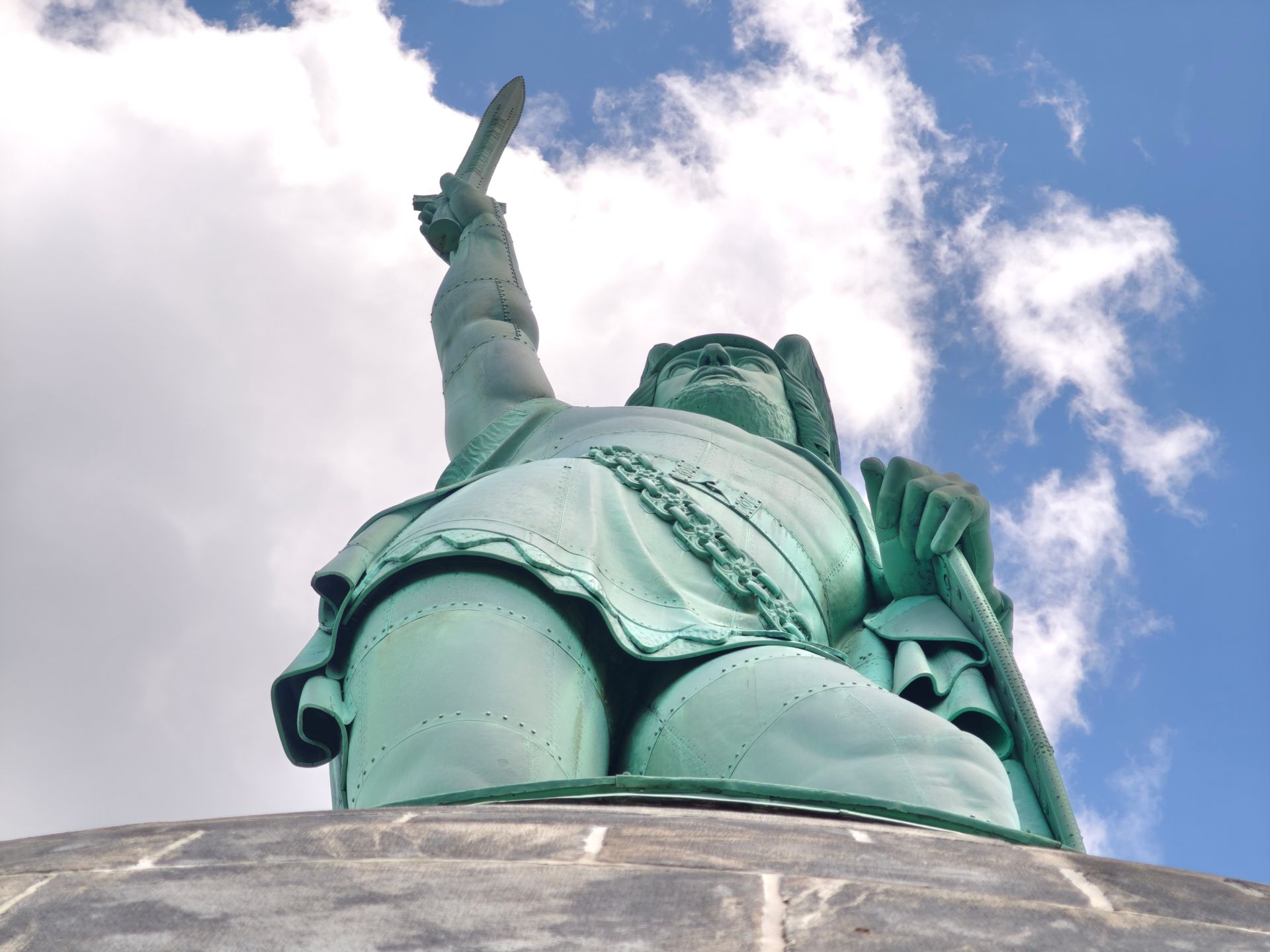 Das Hermannsdenkmal ist ein Symbol, das im Verlauf von 150 Jahren bereits einige unterschiedliche Rollen einnahm