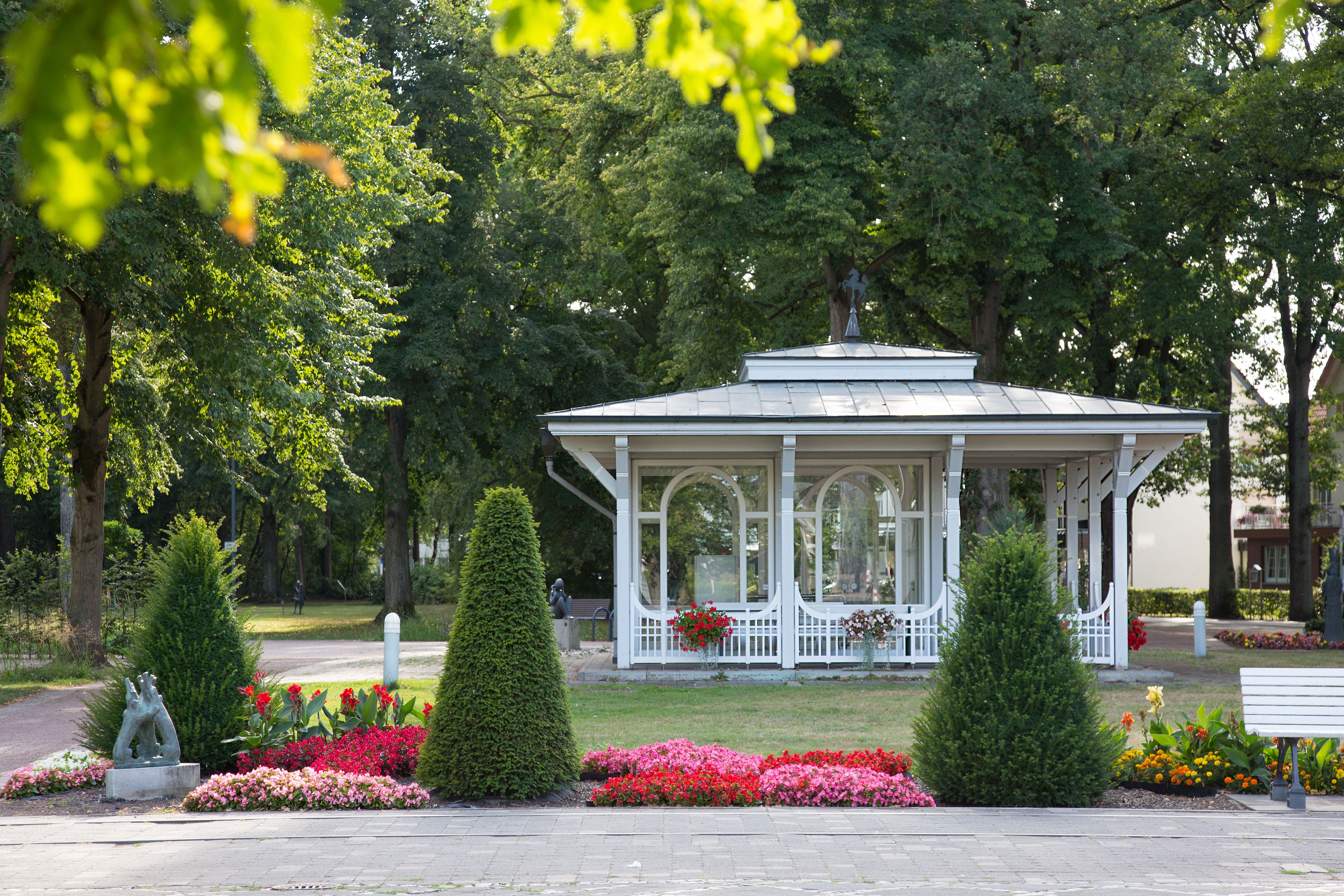 Im Pumpenhaus Solequelle 1 im Kurpark Bad Waldliesborn gehen Gäste dem Ursprung des Mineralheilbades Bad Waldliesborn nach