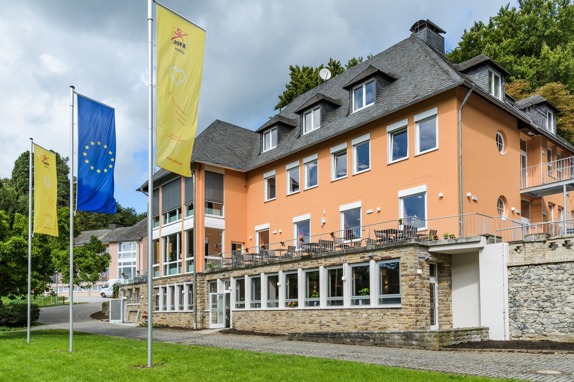 Hotelansicht Sonnenterasse JUFA Hotel Königswinter