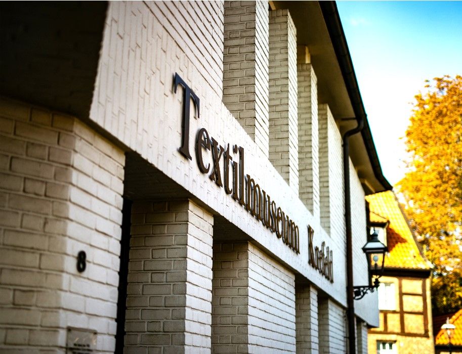 Im malerischen Stadtteil Linn, nahe der gleichnamigen Burg, liegt das Deutsche Textilmuseum