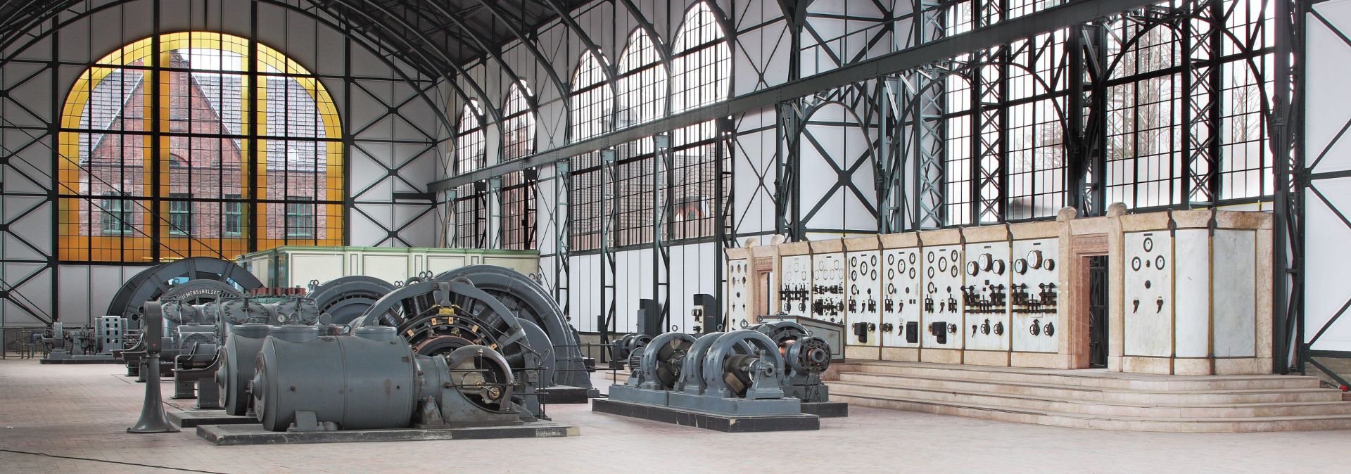 Die Maschinenhalle der Zeche Zollern