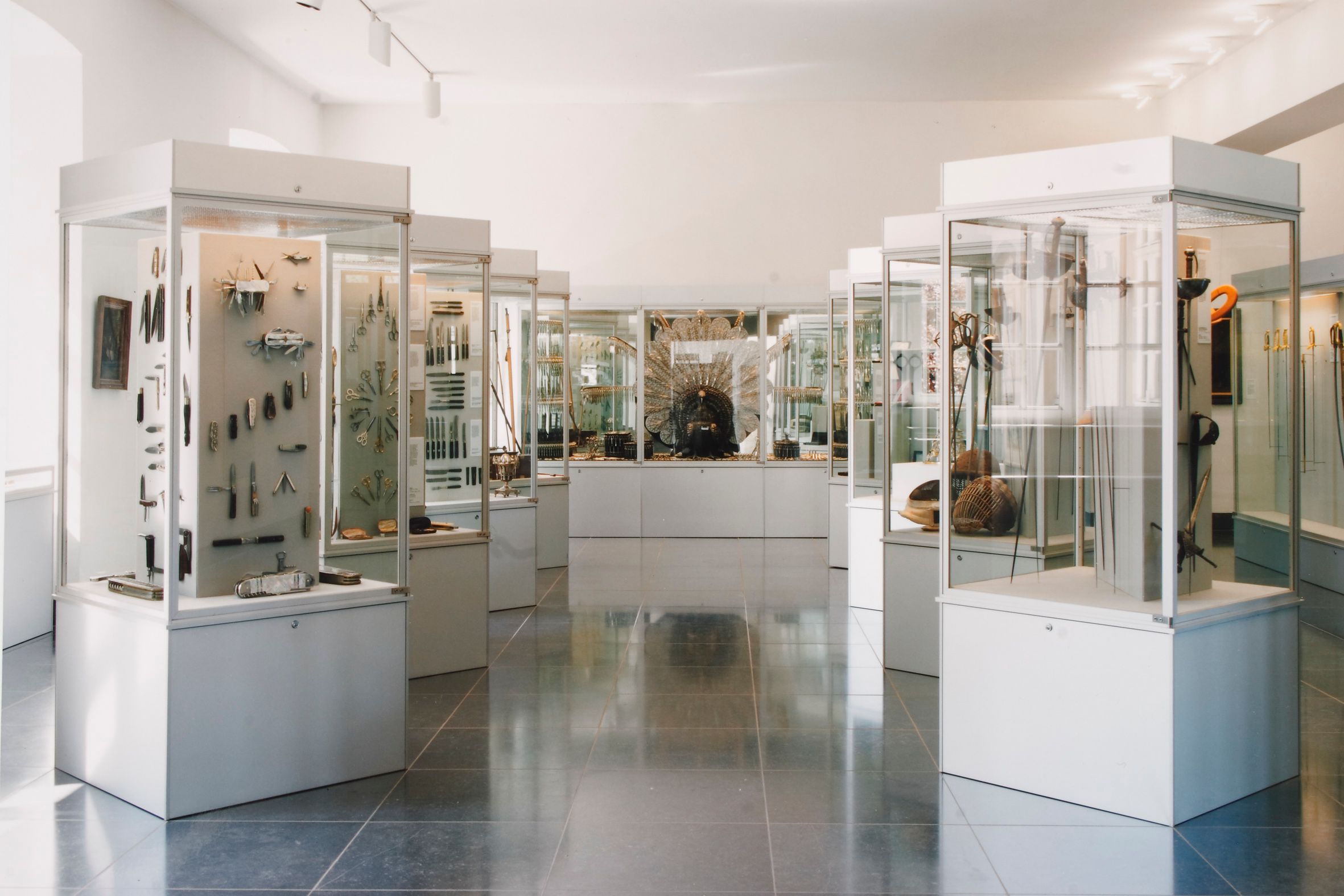 Zur Seite Deutsches Klingenmuseum