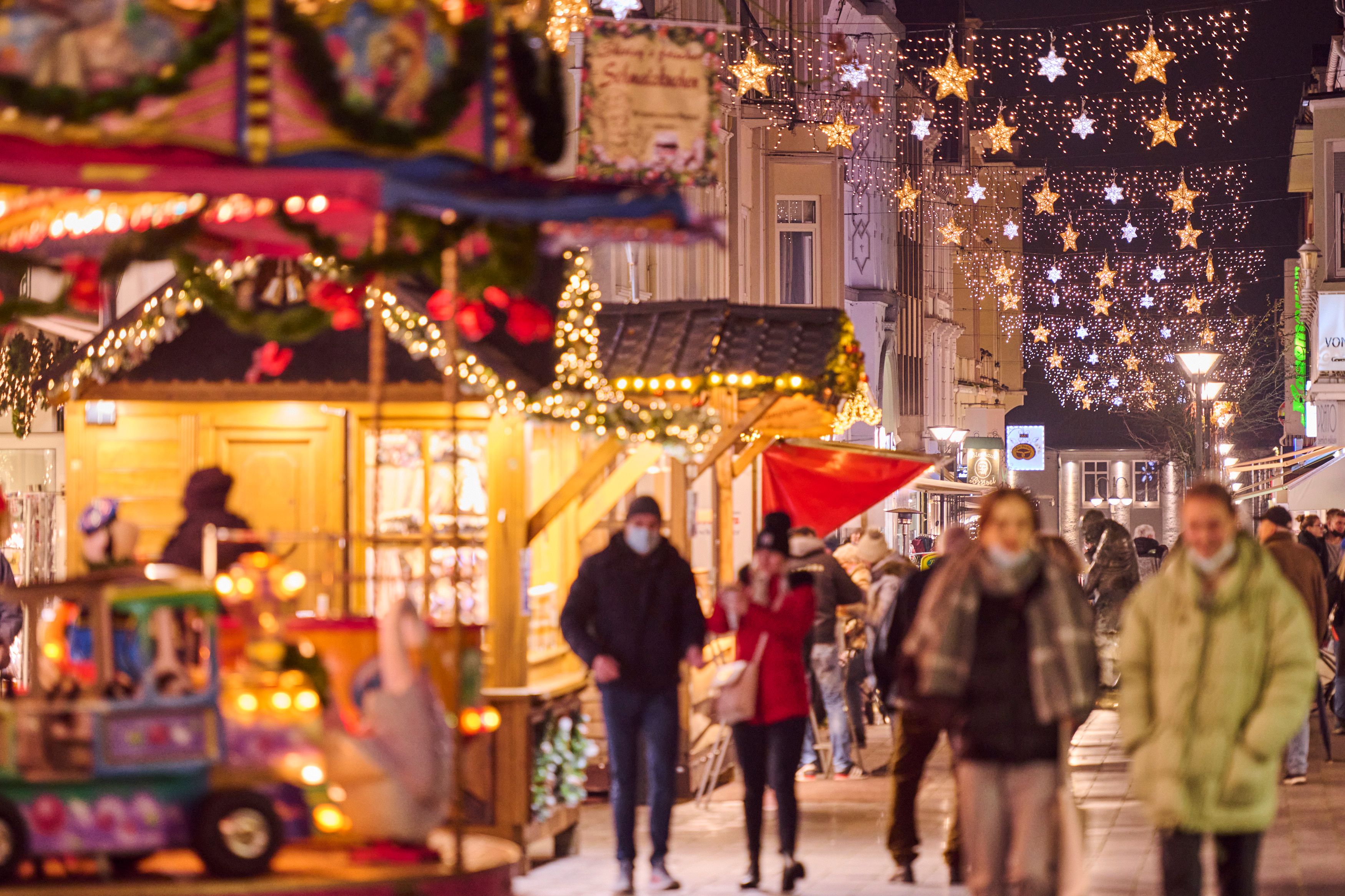 Weihnachtsmarkt & Lichter im Park Bad Oeynhausen