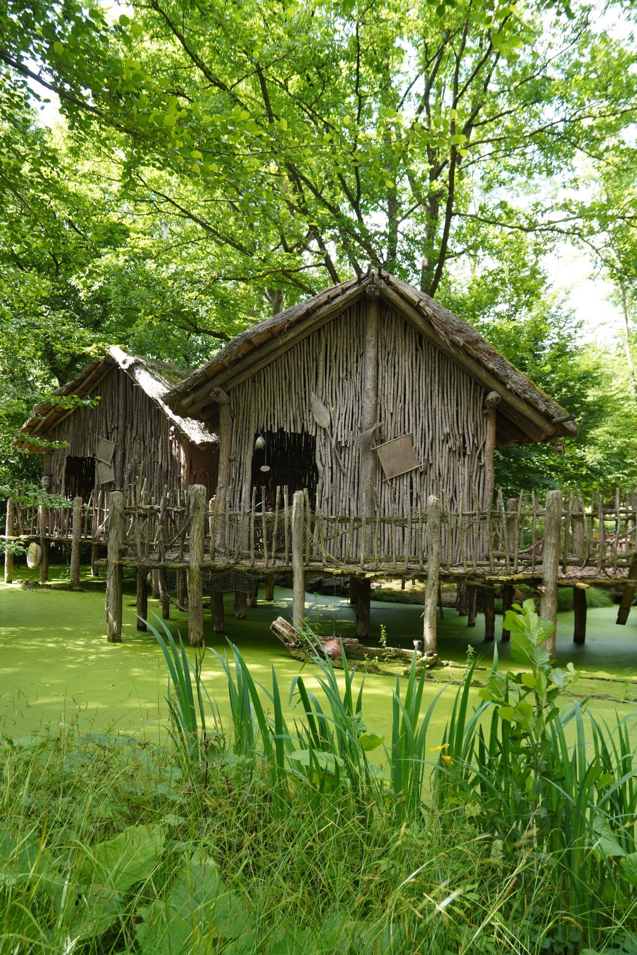 Jule Wagner, Eine Hütte befindet sich in der Zoom Erlebniswelt in Gelsenkirchen