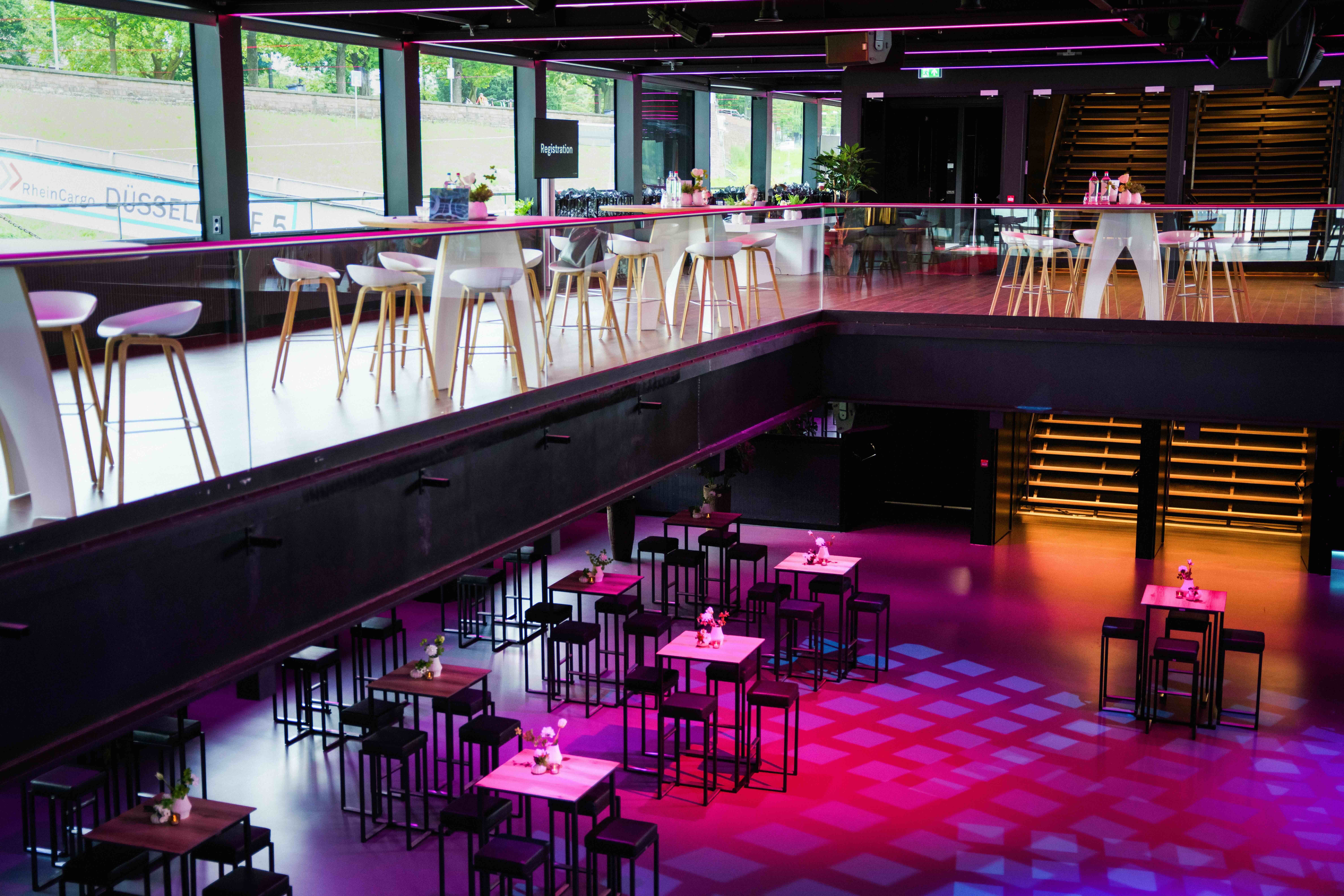 Oceandiva Nova central area