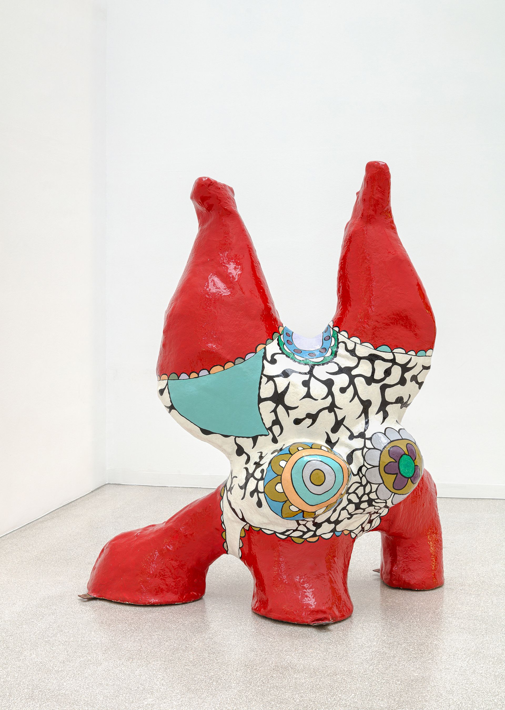 Niki de Saint Phalle, Nana rouge jambes en l‘air, um 1968, Leopold-Hoesch-Museum, Düren