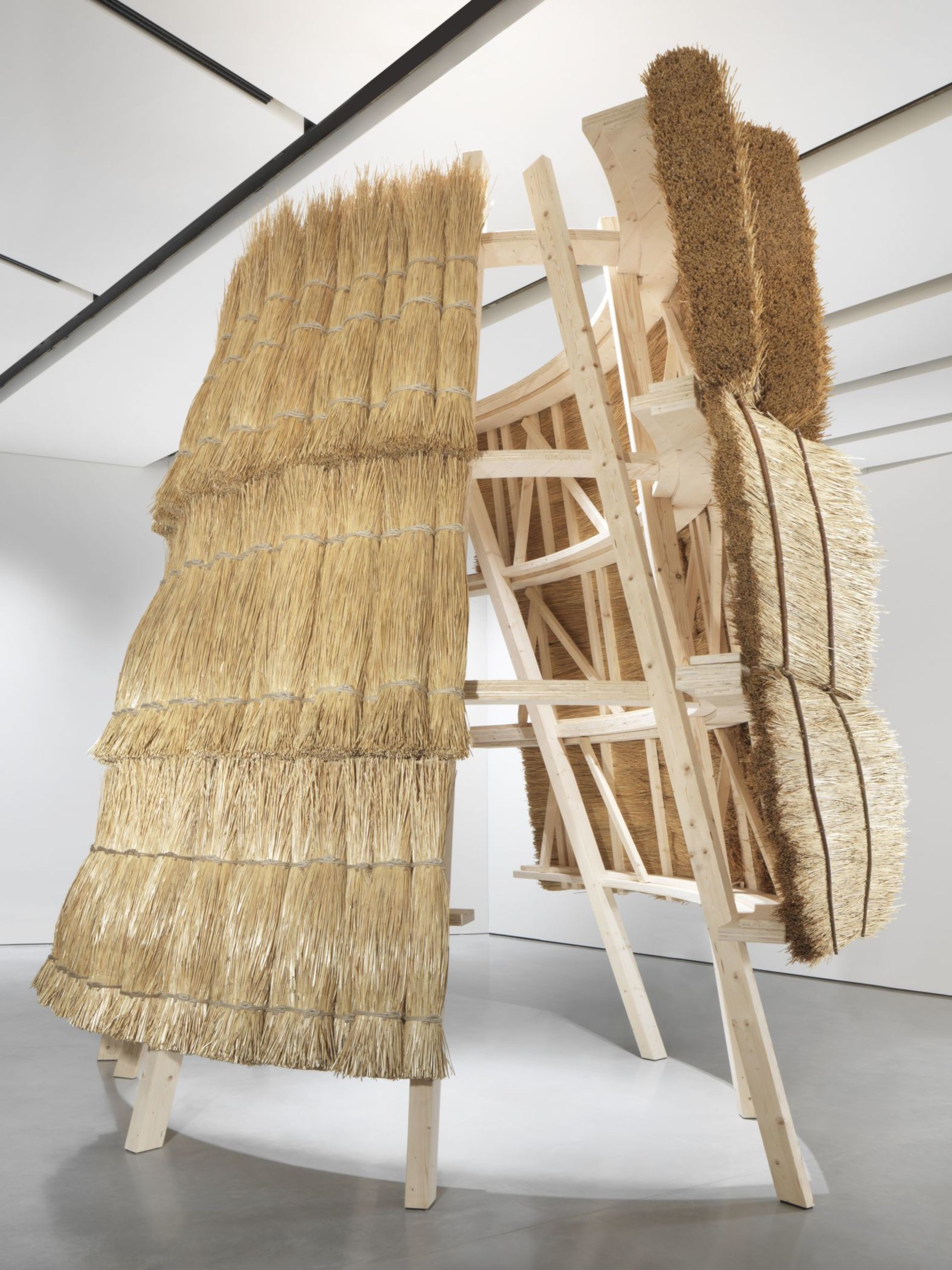 Im Ausstellungsbereich "Stroh" ist die extra für die Ausstellung angefertigte Kunstinstallation "Haus aus Licht" von Olaf Holzapfel zu sehen