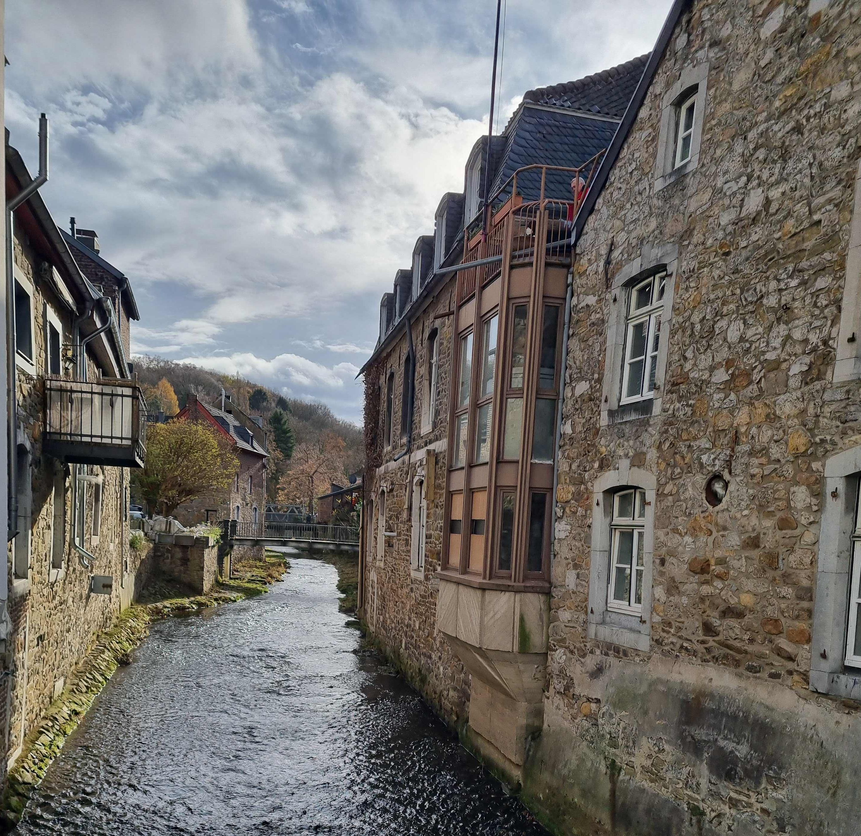 Silke Dames, Tourisms NRW e.V., Fluss Vicht fließt durch Altstadt von Stolberg