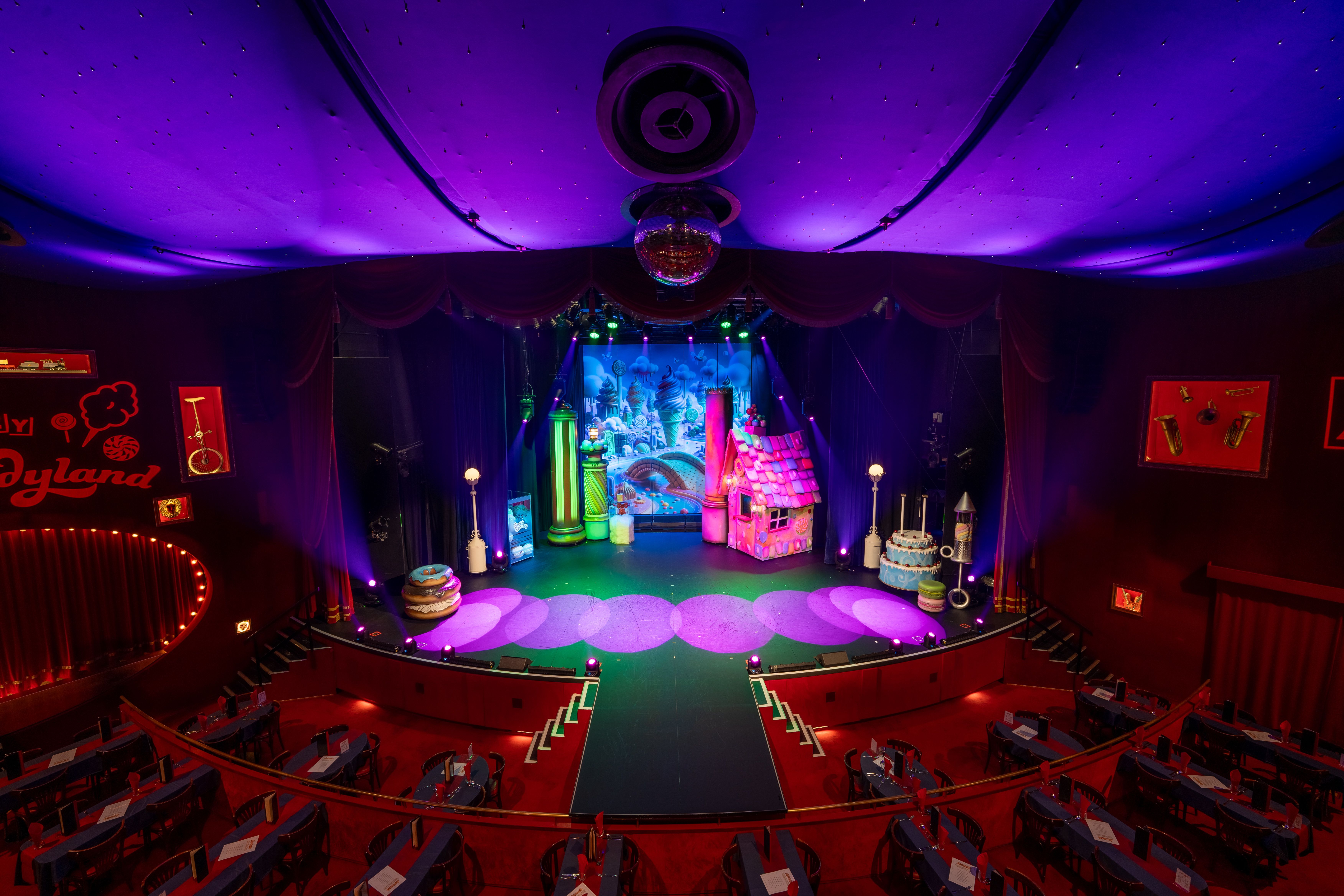 Apollo Varieté Bühne