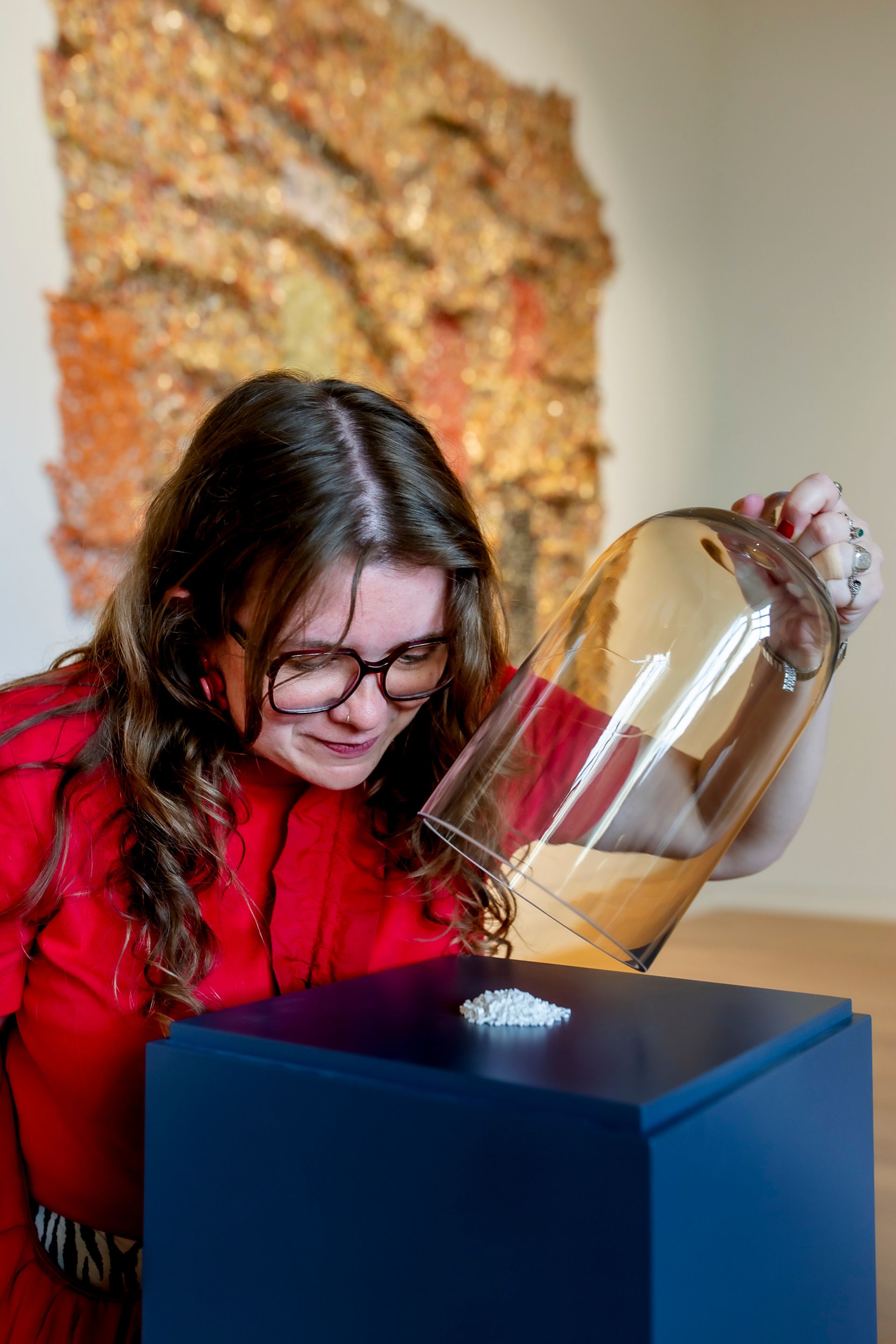 Duftstelen, Zerstäuber und Diffusoren sorgen in der Ausstellung "Die geheime Macht der Düfte" für besondere Momente
