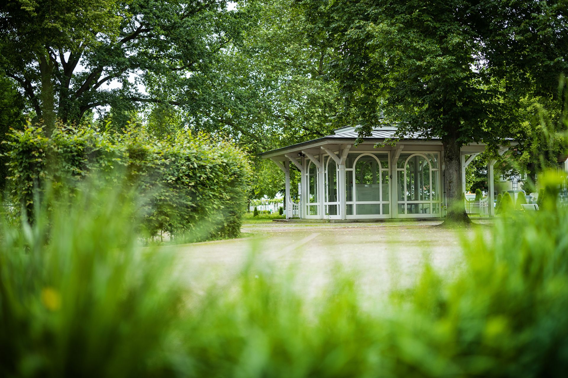 Im Pumpenhaus zur Solequelle I sind Gäste dem Ursprung des Mineralheilbades Bad Waldliesborn ganz nah