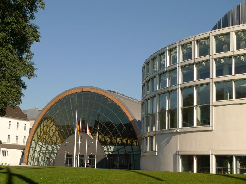 Zur Seite Stadthalle Bielefeld