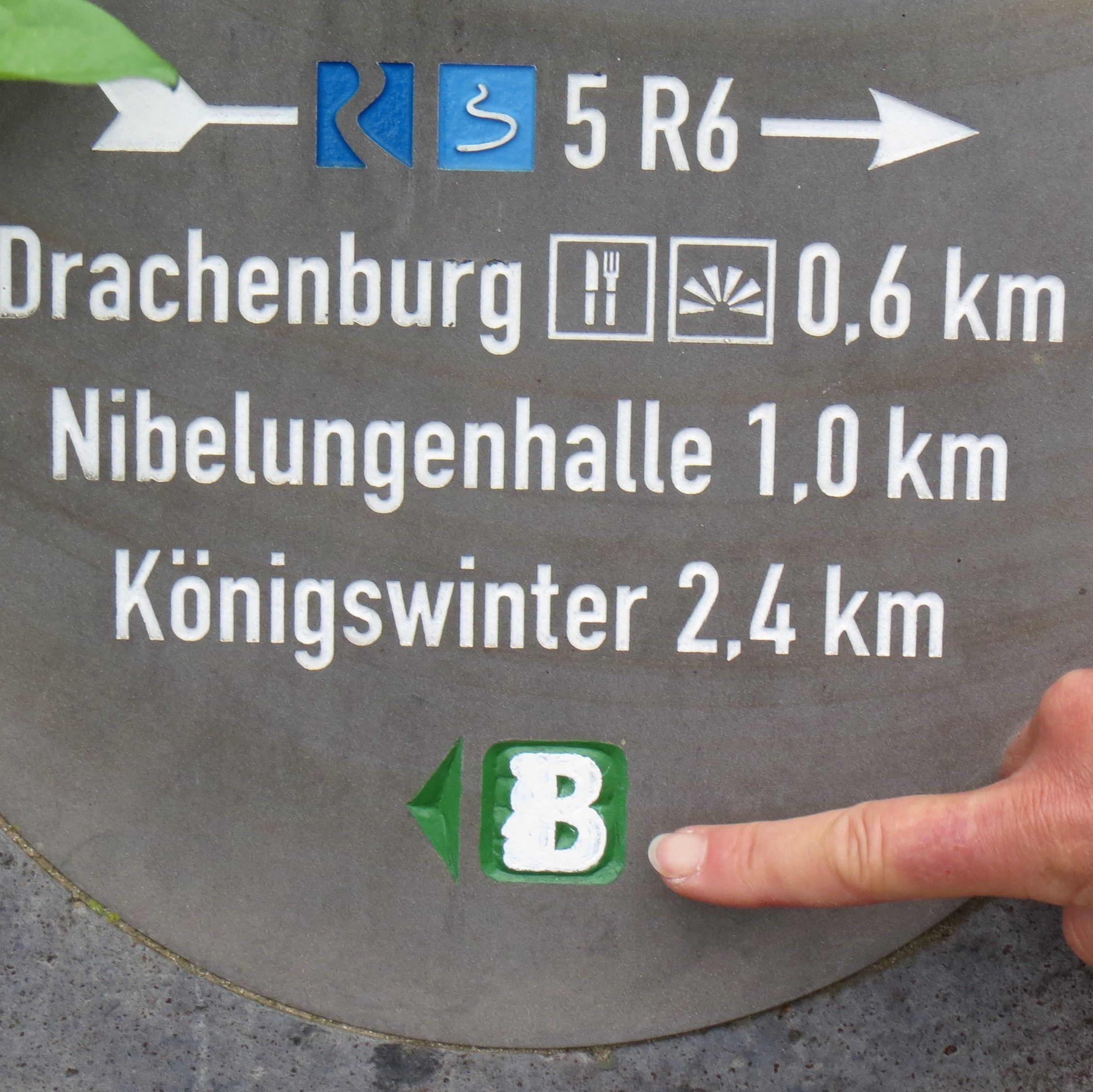 Wegweiser auf dem Beethoven-Wanderweg, Bonn & Rhein-Sieg-Kreis