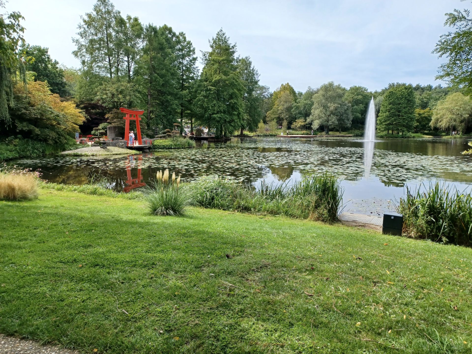 Die Schlossgärten in Arcen sind ein Anziehungspunkt auf der Route