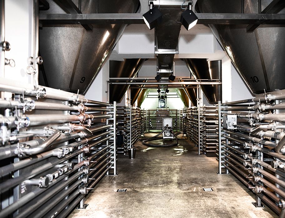 Die Führung BrauKultTour lässt Gäste verschiedene Bereiche der Privatbrauerei Moritz Fiege auskundschaften