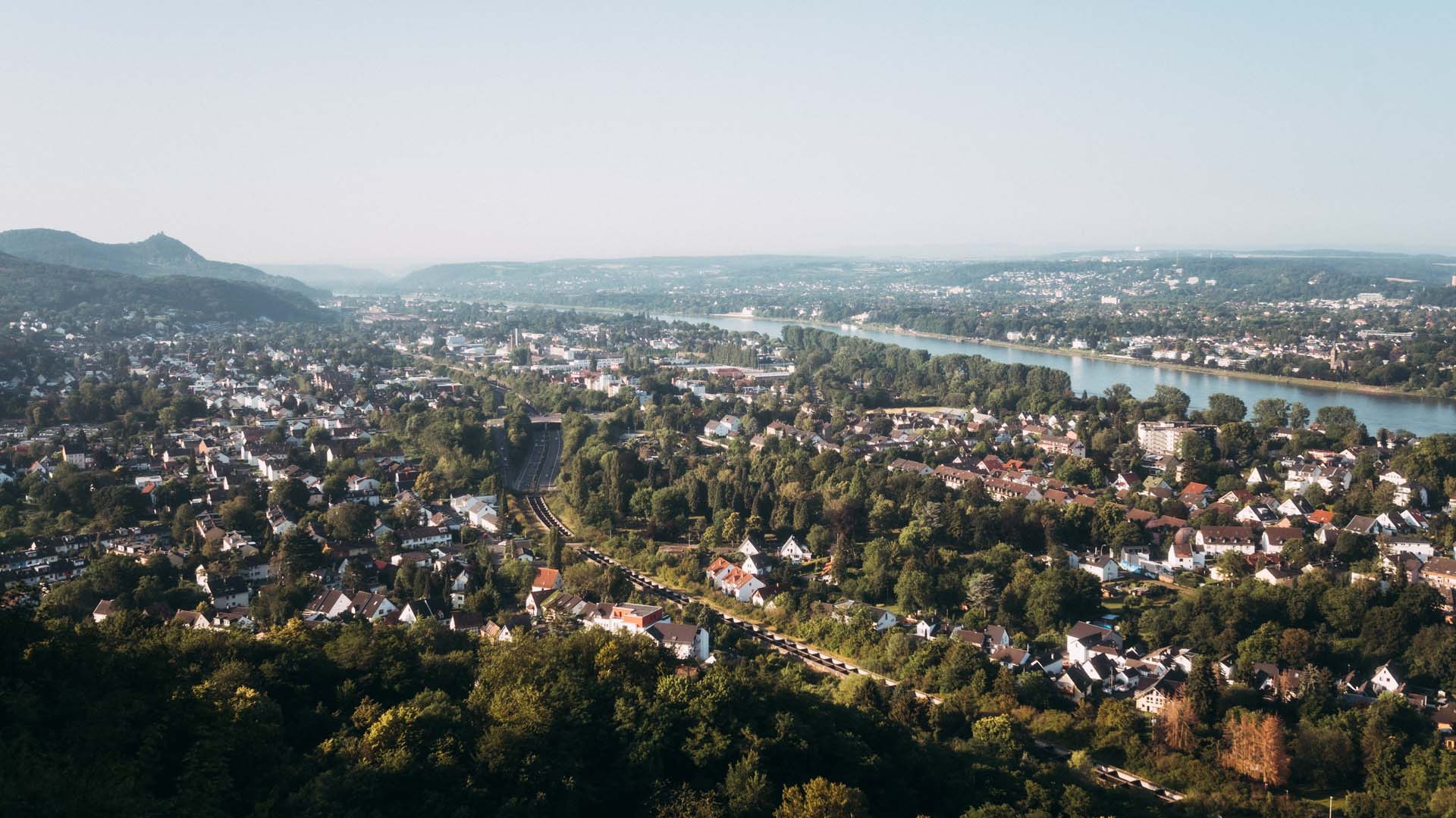 Aussicht von der Aussichtsplattform Skywalk in Bonn, © Johannes Höhn