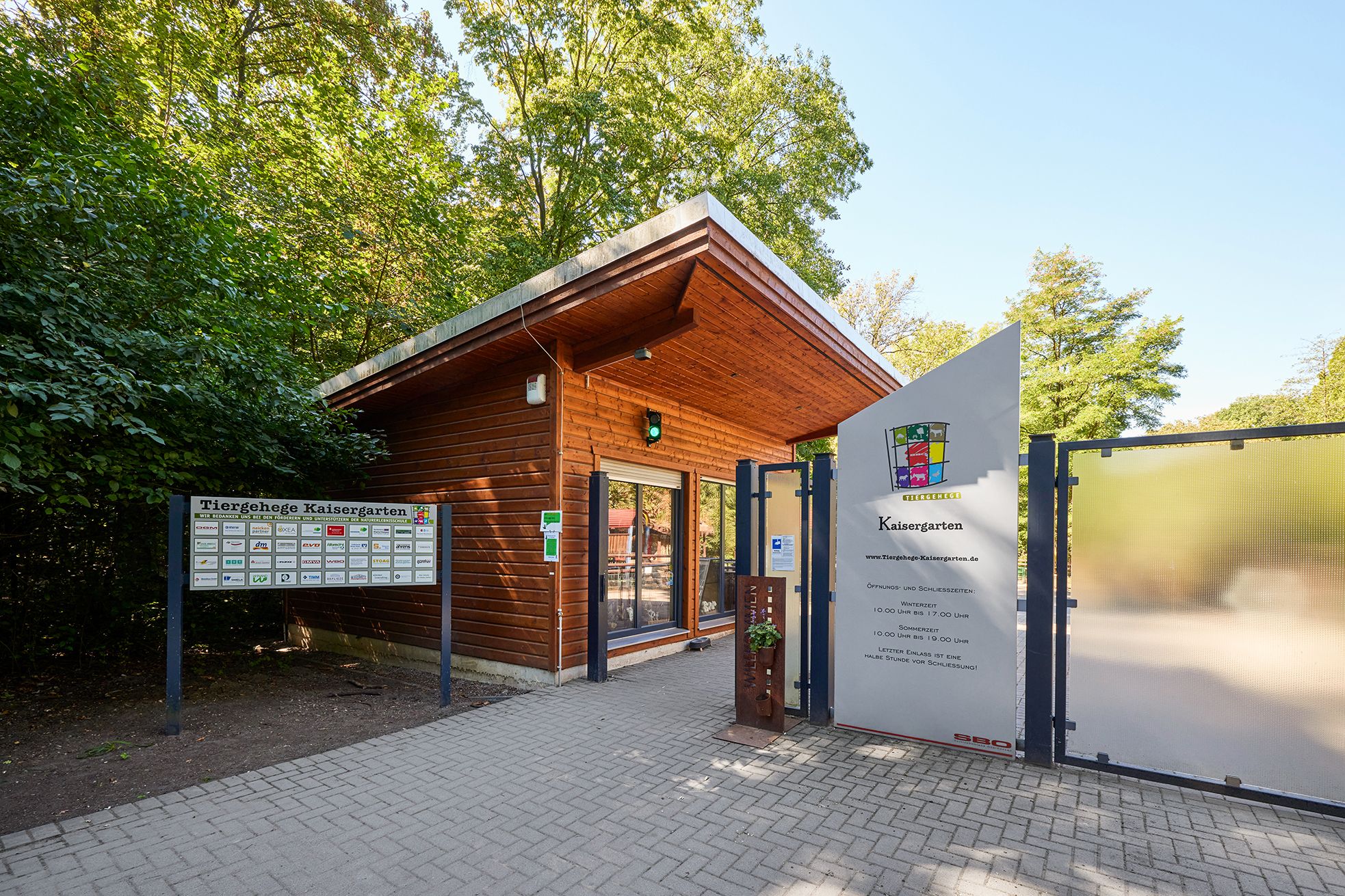 Zur Seite Kaisergarten Oberhausen