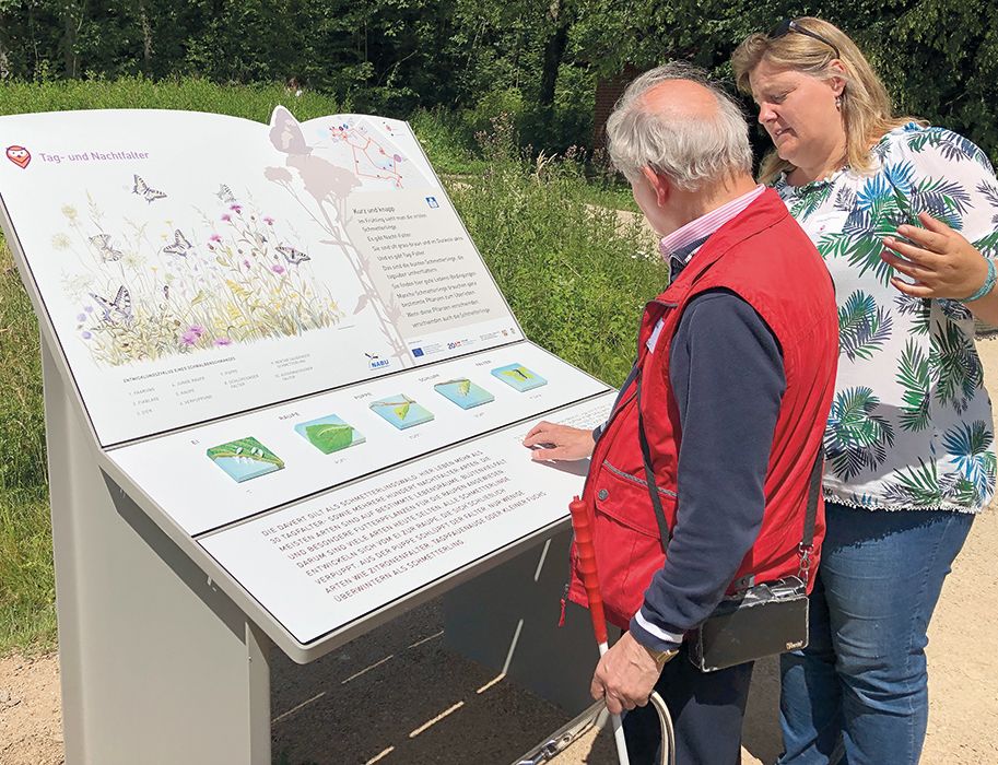 Barrierefreie Infotafel