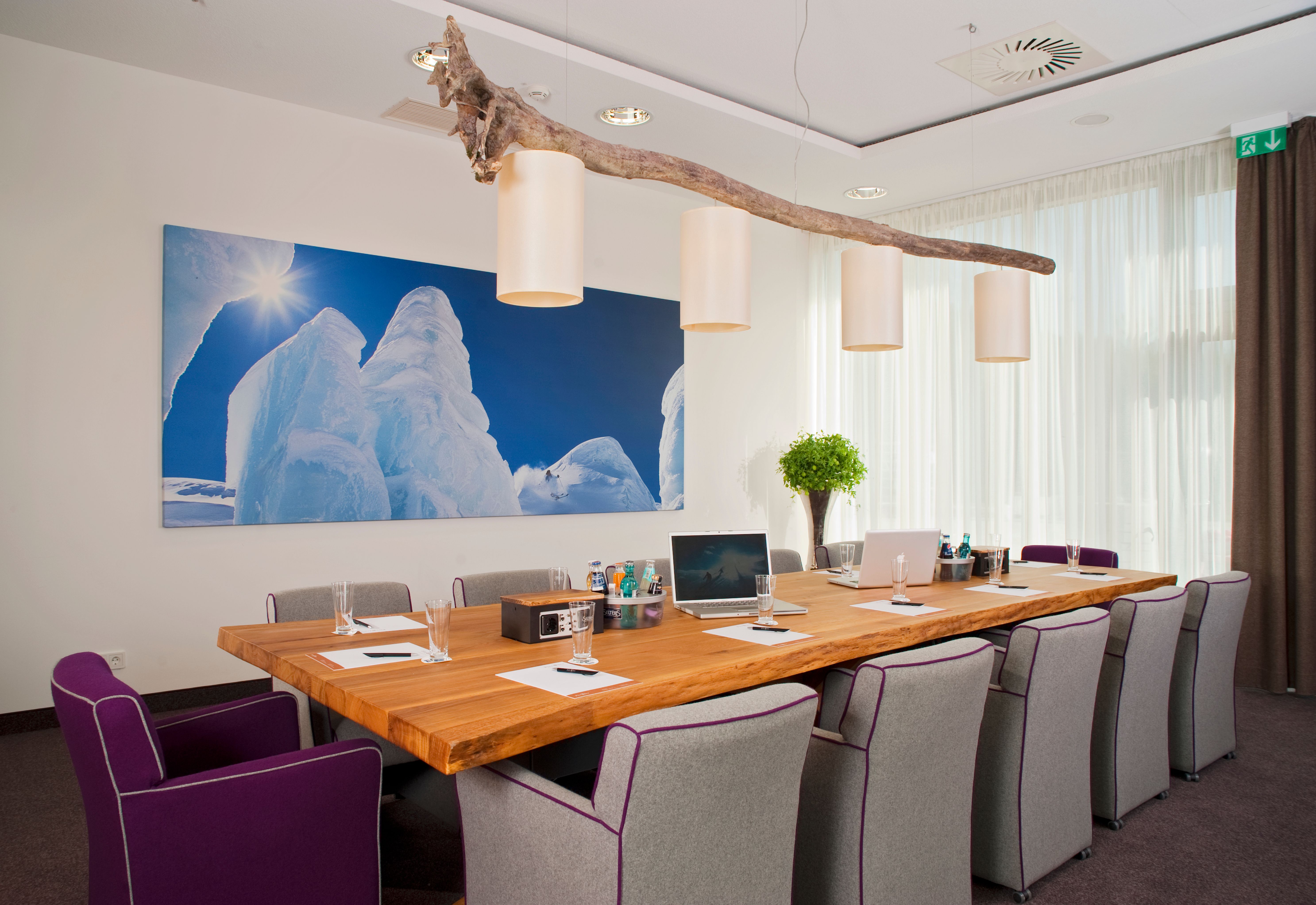 Zur Seite Hotel Fire & Ice