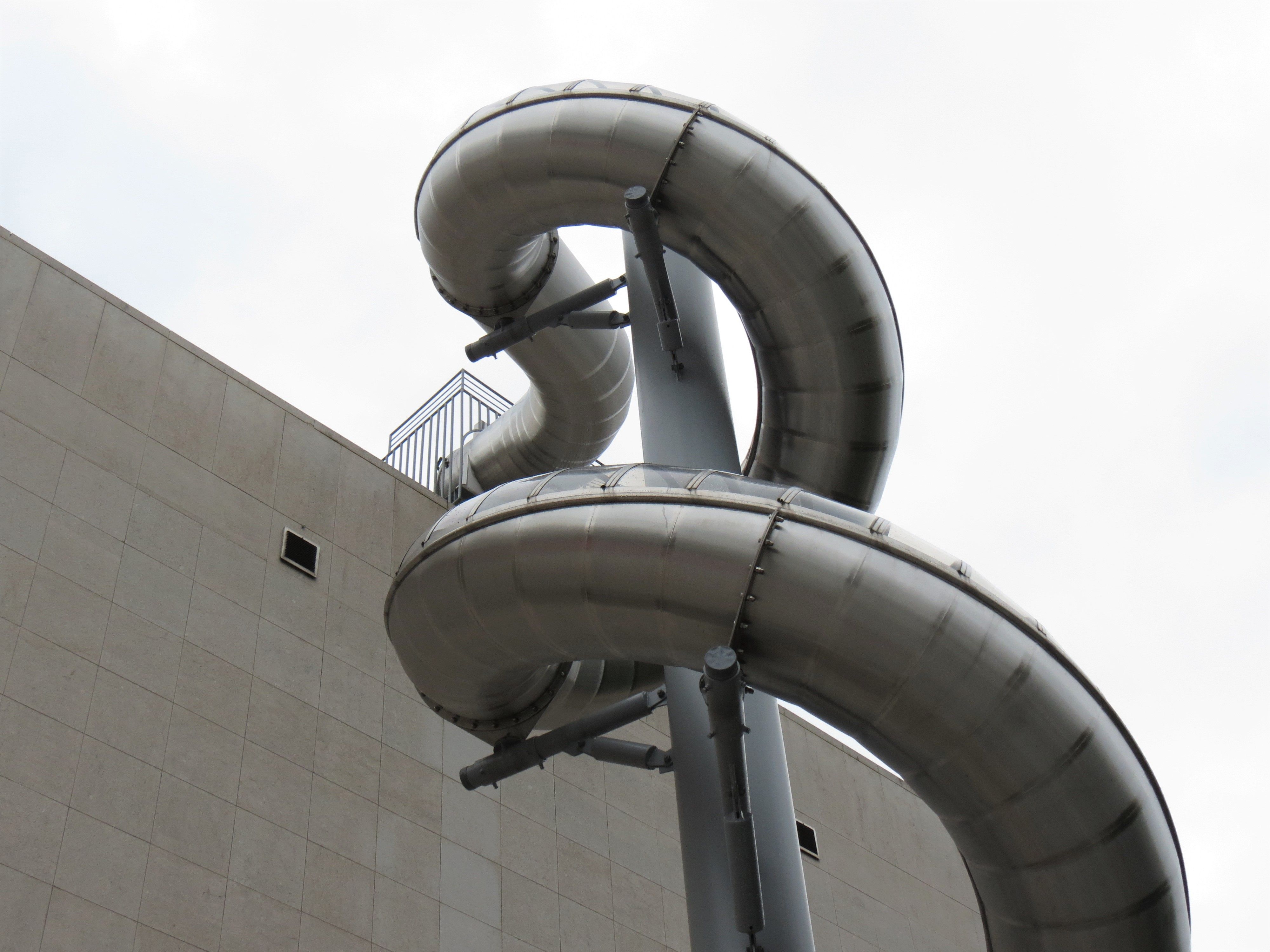 Die Dachrutsche der Bundeskunsthalle, Bonn & Rhein-Sieg-Kreis