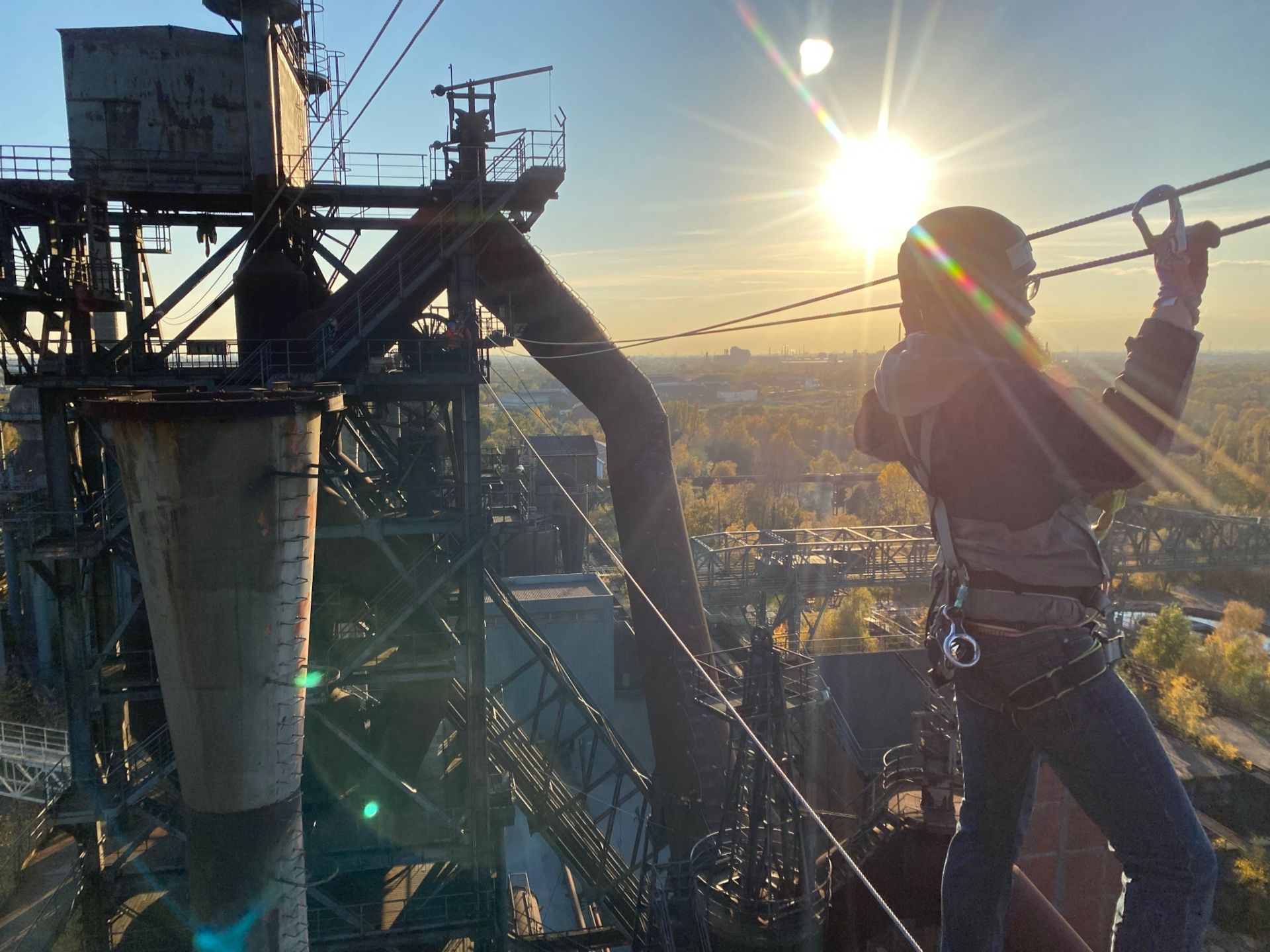 Industriekultur kann im Landschaftspark Duisburg Nord auch kletternd erlebt werden