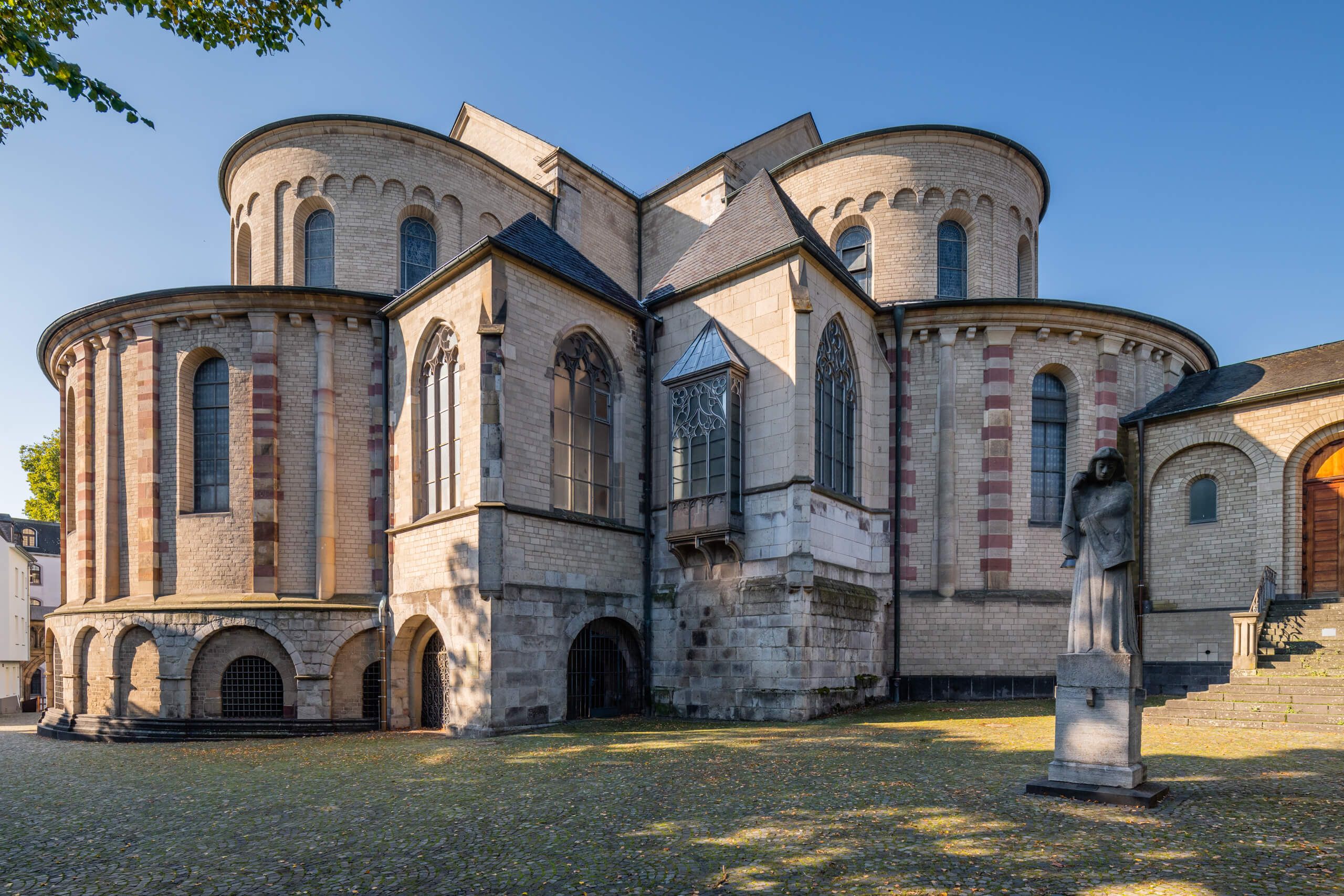 Zur Seite St. Maria im Kapitol