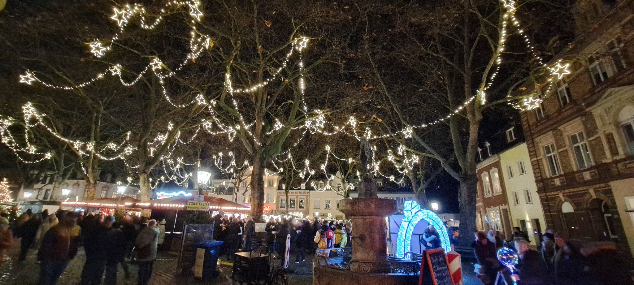 Weihnachtsmarkt "Markt der Sterne" in Kempen