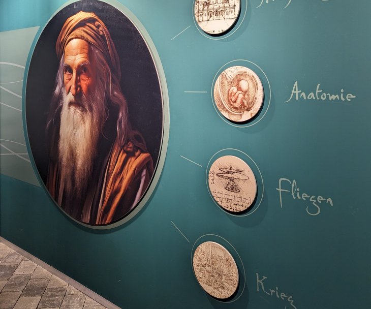 Leonardo da Vinci war Universalgelehrter. Gäste der Ausstellung erfahren, in welchen Gebieten er bewandert war, © Tourismus NRW e.V.