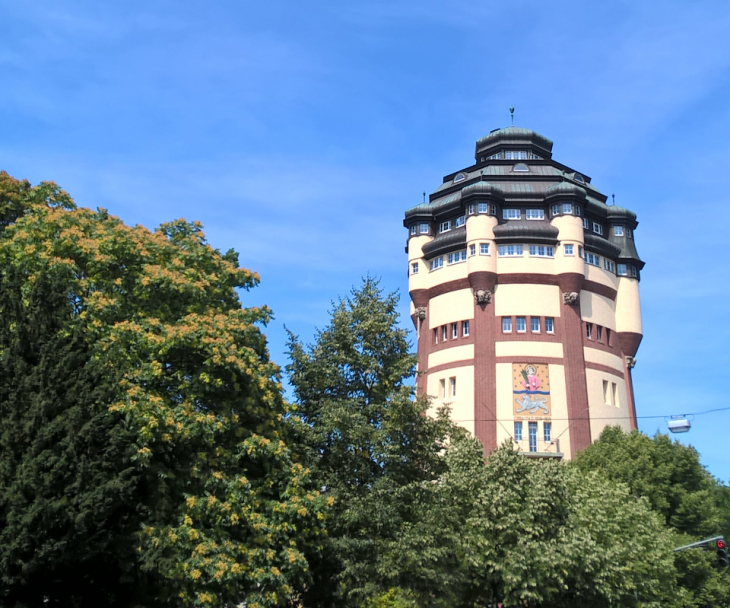 Jugendstil-Wasserturm in Mönchengladbach, © Tourismus NRW e.V.