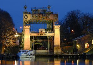 Der gigantische Aufzug, das Schiffshebewerk Henrichenburg am Dortmund-Ems-Kanal, liegt seit über 40 Jahren still, © LWL-Industriemuseum/H.-J. Jockschat