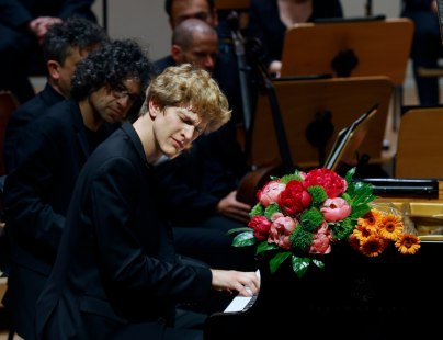 Jan Lisiecki erlangte als klassischer Pianist bereits in jungen Jahren große Bekanntheit. 2023 trat er beim Klavier-Festival Ruhr auf, © Peter Wieler, Klavier-Festival Ruhr