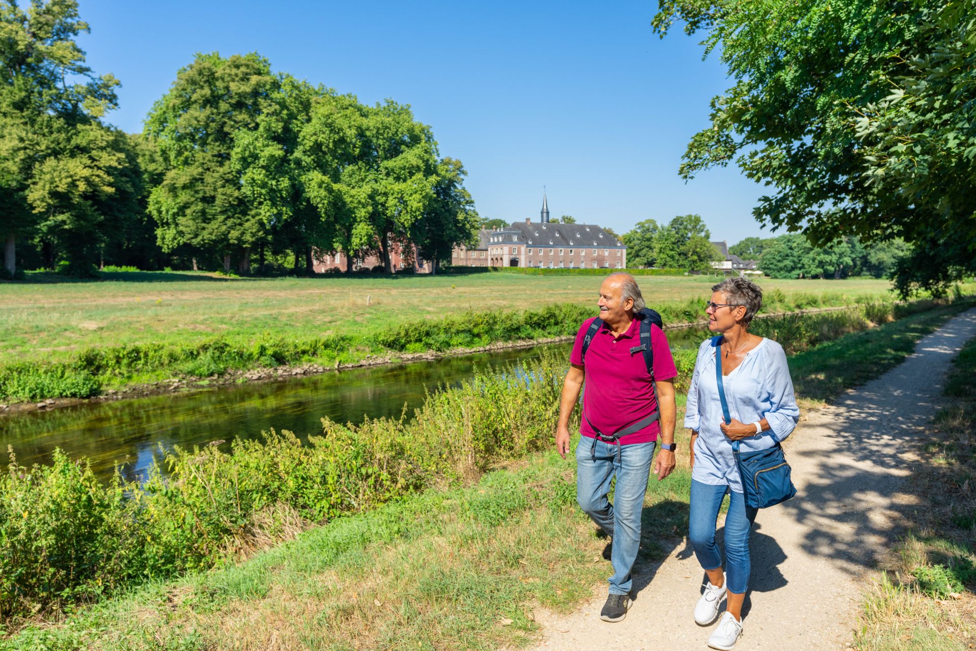 Zur Seite Wallfahrt auf dem Jakobsweg