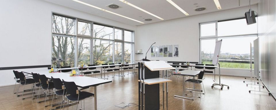 JH Düsseldorf Raum Heinrich Heine
