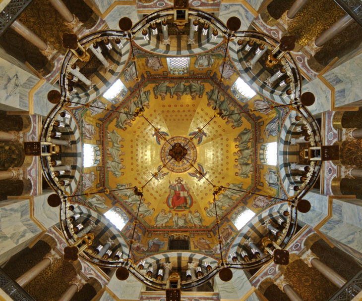 Das Kuppelmosaik im Aachener Dom, © aachen tourist service e.V.